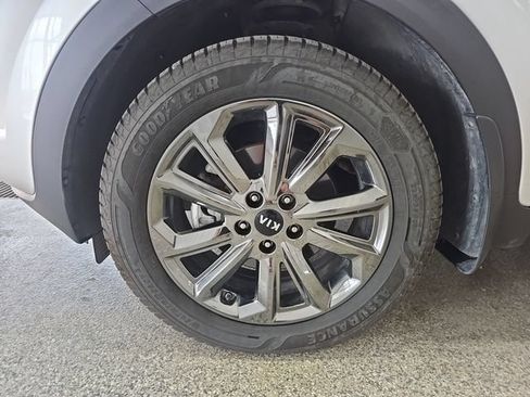 Used 2020 Kia Sportage S w/ S Premium Package AWD/4WD image 25