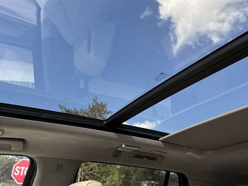 Used 2021 Cadillac Escalade Sport Platinum w/ Heavy-Duty Trailer Package image 53