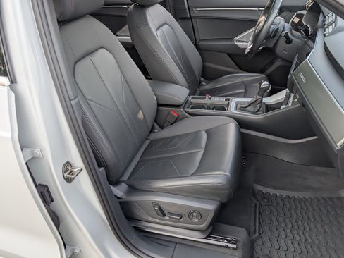 Used 2023 Audi Q3 2.0T Premium image 21