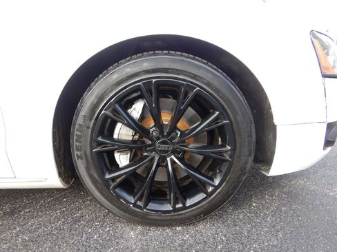 Used 2012 Audi A8 L 4.2 image 25