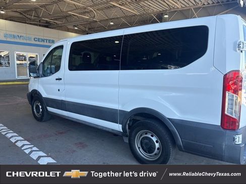 Used 2017 Ford Transit 150 XL image 4