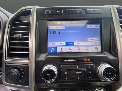 Used 2019 Ford F250 Platinum w/ Platinum Ultimate Package AWD/4WD image 15