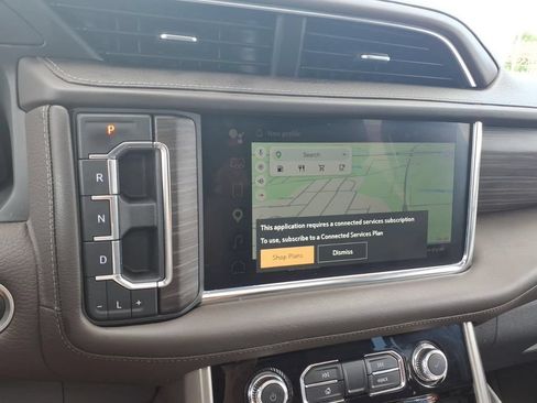 Used 2022 GMC Yukon XL Denali RWD image 29