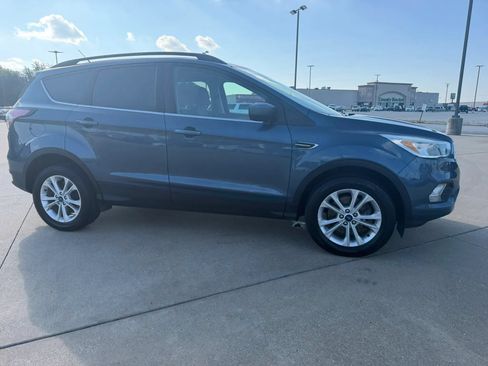 Used 2018 Ford Escape SE AWD/4WD image 22