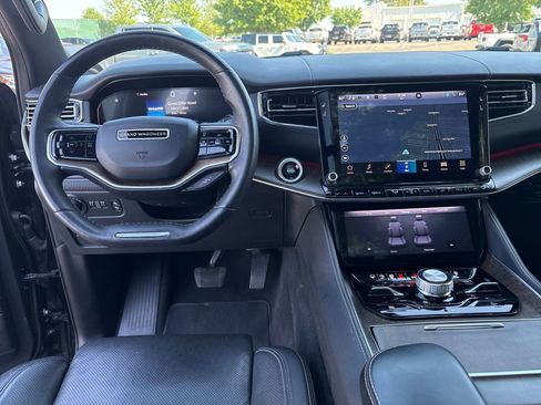 Used 2024 Jeep Grand Wagoneer L 4WD image 49