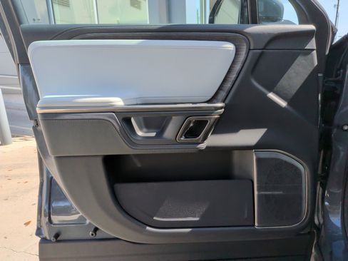 Used 2023 Rivian R1T Adventure image 14