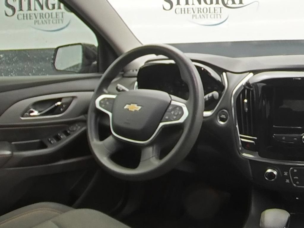 Used 2021 Chevrolet Traverse LS FWD image 16