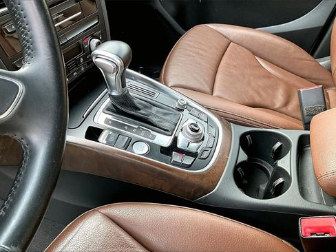 Used 2015 Audi Q5 2.0T Premium Plus w/ Technology Package image 18