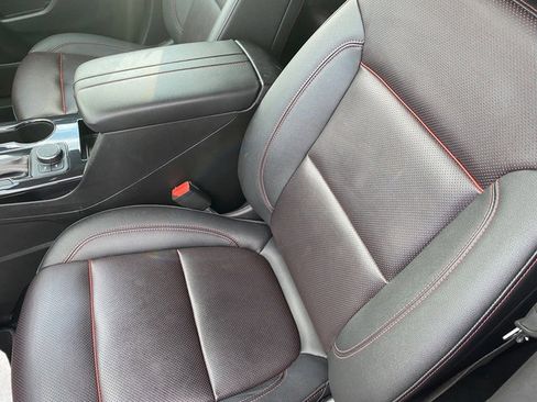 Used 2022 Chevrolet Blazer RS w/ Enhanced Convenience Package image 13