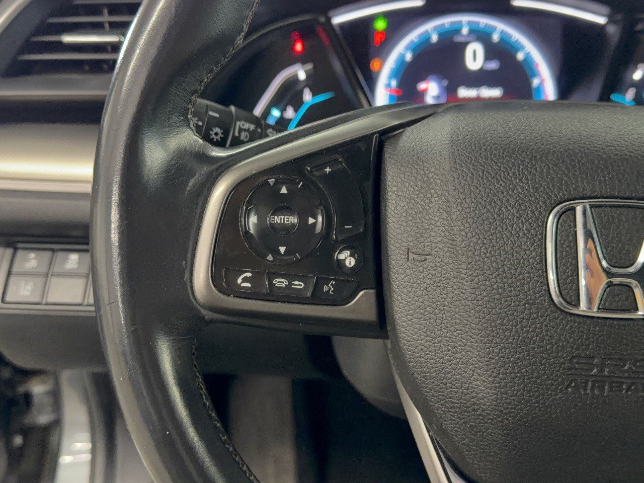 Used 2019 Honda Civic EX-L image 18