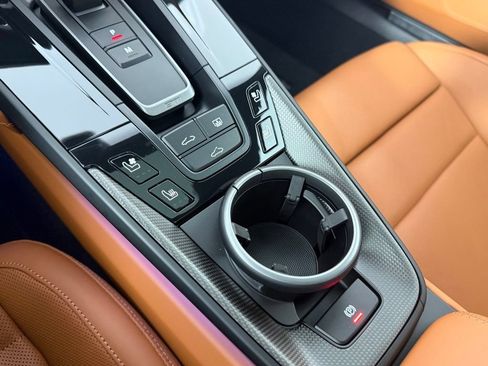 Certified 2025 Porsche 911 Carrera RWD image 26