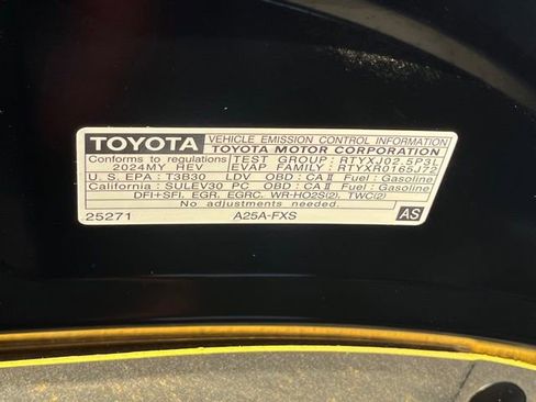 Used 2024 Toyota Crown XLE image 23