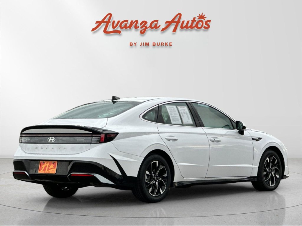 Used 2025 Hyundai Sonata SEL FWD image 5