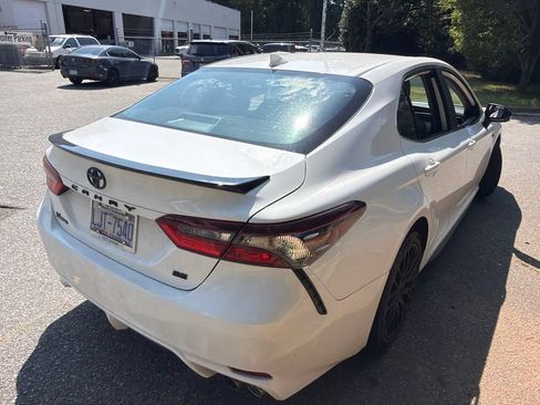 Used 2023 Toyota Camry SE FWD image 20