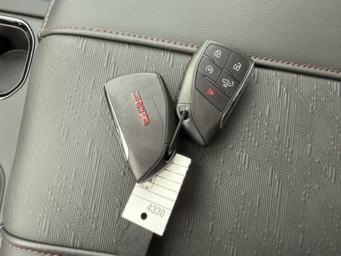 New 2026 GMC Sierra 1500 AT4X image 43