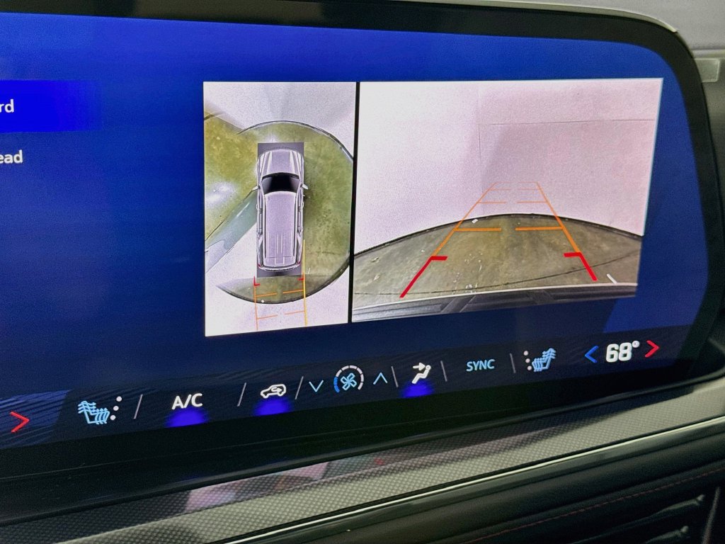 Used 2025 Chevrolet Tahoe RST w/ RST Capability Package AWD/4WD image 17