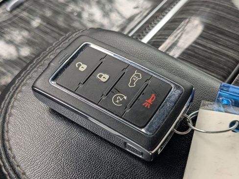 Used 2022 Jeep Wagoneer Series II w/ Premium Group I image 38