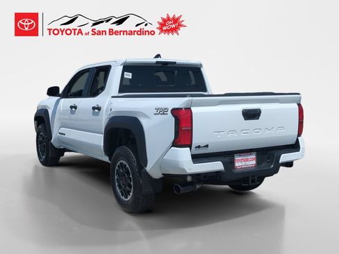 New 2026 Toyota Tacoma TRD Off-Road AWD/4WD image 3
