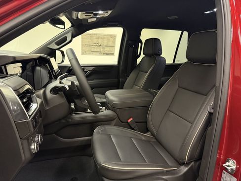 New 2026 GMC Yukon Elevation w/ LPO, Floor Liner Package image 25