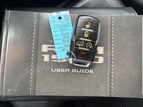 Used 2019 RAM 1500 Big Horn image 23