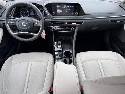 Used 2023 Hyundai Sonata SE image 11