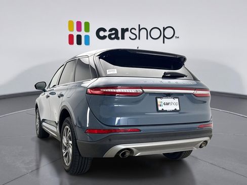 Used 2023 Lincoln Corsair AWD image 3