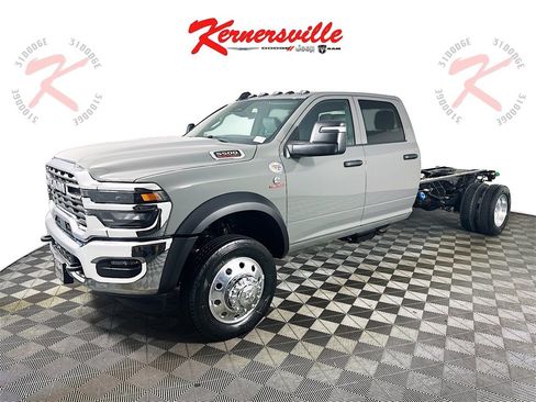 New 2026 RAM 5500 Tradesman image 3