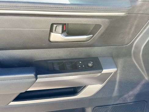 Used 2022 Toyota Tundra SR5 w/ SR5 Convenience Package image 19
