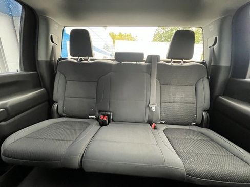 Used 2020 Chevrolet Silverado 2500 Custom w/ Custom Convenience Package image 22