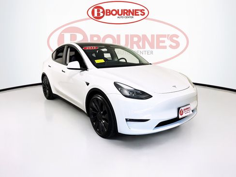 Used 2022 Tesla Model Y Performance image 1