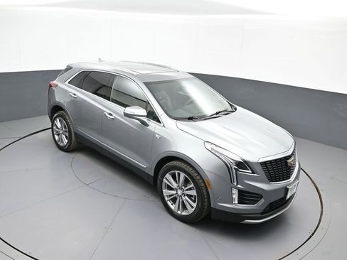 Used 2023 Cadillac XT5 Premium Luxury w/ Technology Package image 37