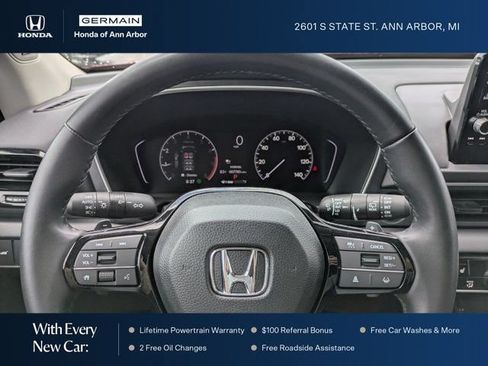 Used 2025 Honda Pilot Touring image 24