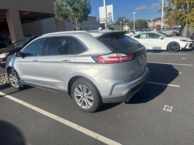 Used 2019 Ford Edge Titanium FWD image 33