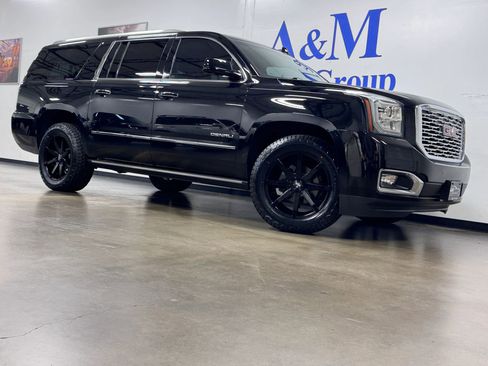 Used 2019 GMC Yukon XL Denali w/ Open Road Package image 2