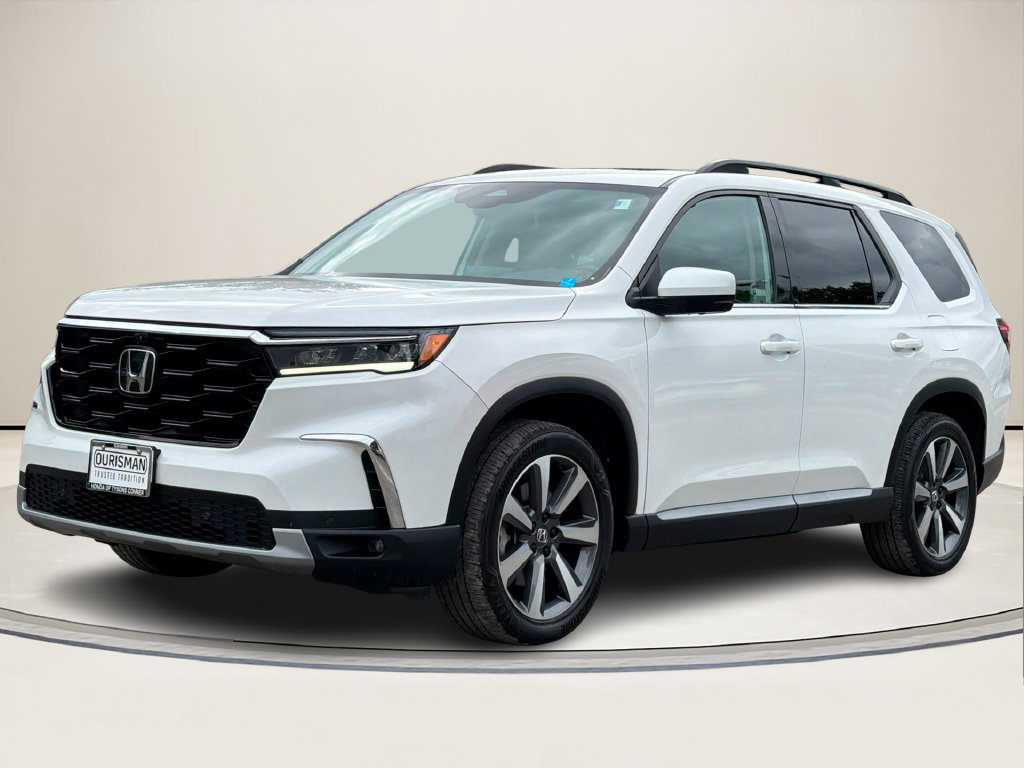 Used 2025 Honda Pilot Elite image 2