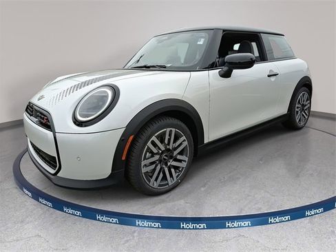 New 2026 MINI Cooper S image 1