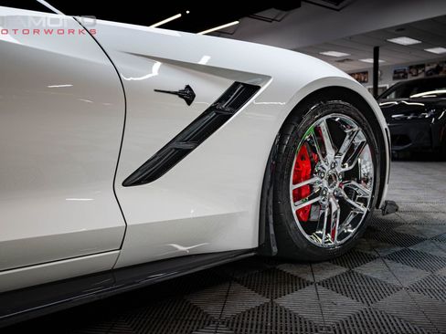 Used 2019 Chevrolet Corvette Stingray Coupe RWD image 68