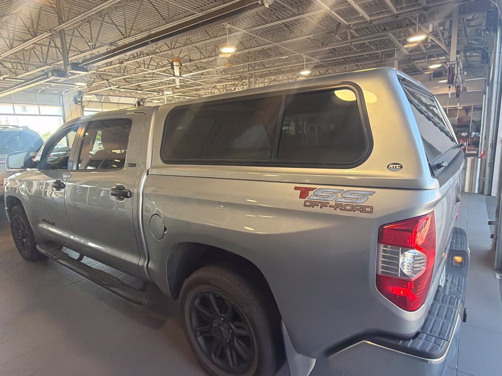 Used 2019 Toyota Tundra SR5 w/ SR5 Upgrade Package RWD image 8