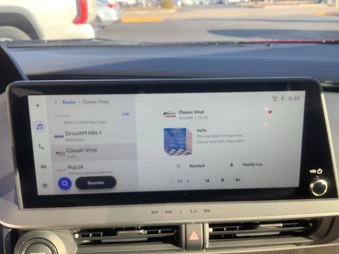 New 2024 Toyota Prius XLE image 15