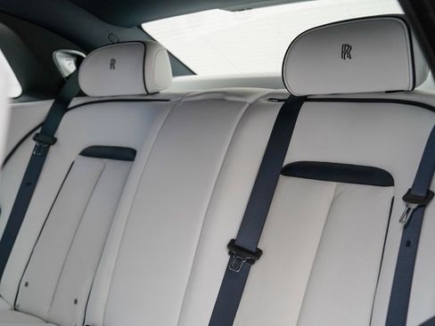 Certified 2022 Rolls-Royce Ghost image 18