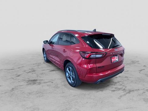 Used 2024 Ford Escape ST-Line w/ Tech Pack #1 AWD/4WD image 8