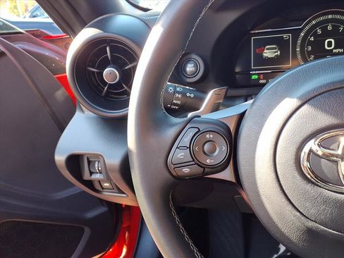 Used 2024 Toyota GR86 Premium image 14