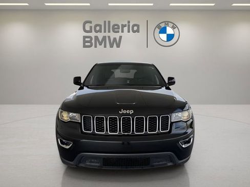 Used 2022 Jeep Grand Cherokee Laredo X RWD image 3