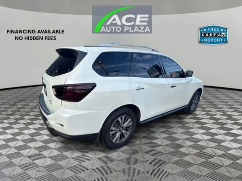 Used 2017 Nissan Pathfinder SV AWD/4WD image 5