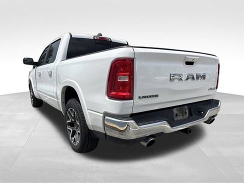 Used 2025 RAM 1500 Laramie AWD/4WD image 9
