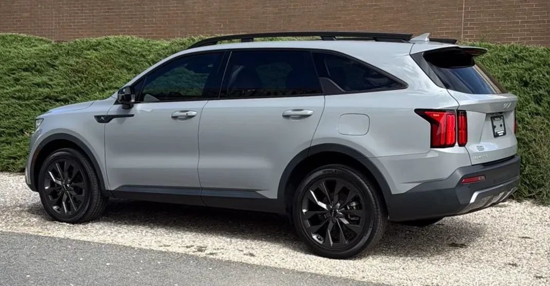 Used 2023 Kia Sorento SX Prestige AWD/4WD image 5