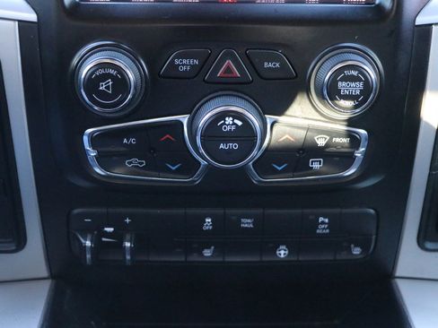 Used 2018 RAM 2500 Big Horn image 22