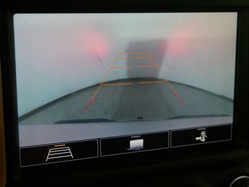 Used 2020 Chevrolet Silverado 1500 RST image 33