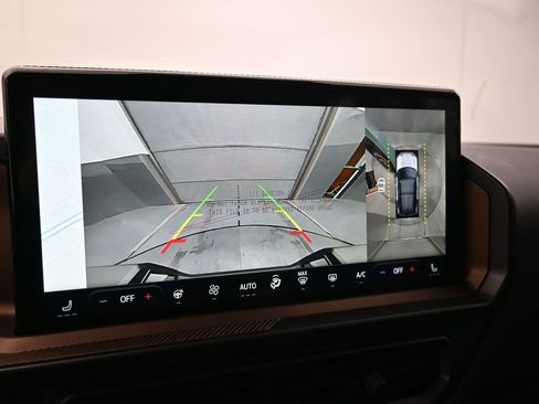 New 2025 Ford Bronco Sport Outer Banks w/ Outer Banks Tech Package+ AWD/4WD image 24