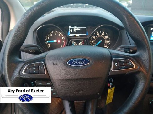 Used 2017 Ford Focus SE FWD image 20